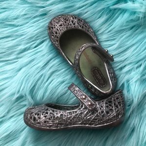 Mini Melissa silver zig zags size 7